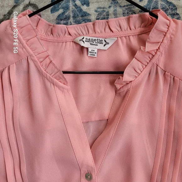 Nanette Lepore Soft Melon Colored Ruffled Blouse - Picture 2 of 10